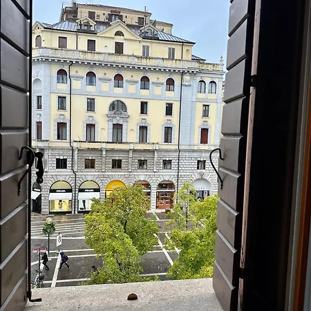 House 326 Apartman Padova